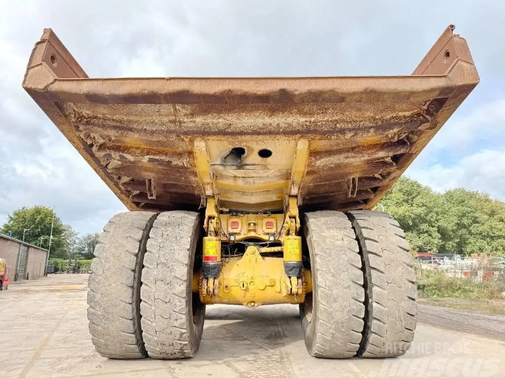 Used Caterpillar CAT 777G Mining Off-Highway Truck 2014