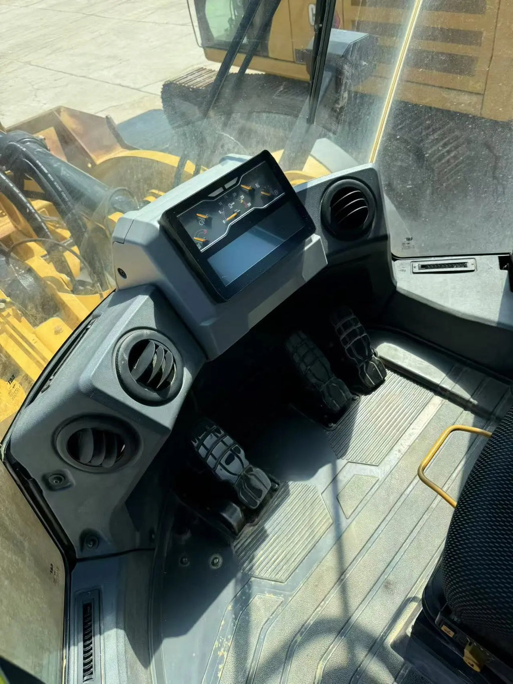 Used Caterpillar CAT 982 Wheel Loader – 5162 Hours