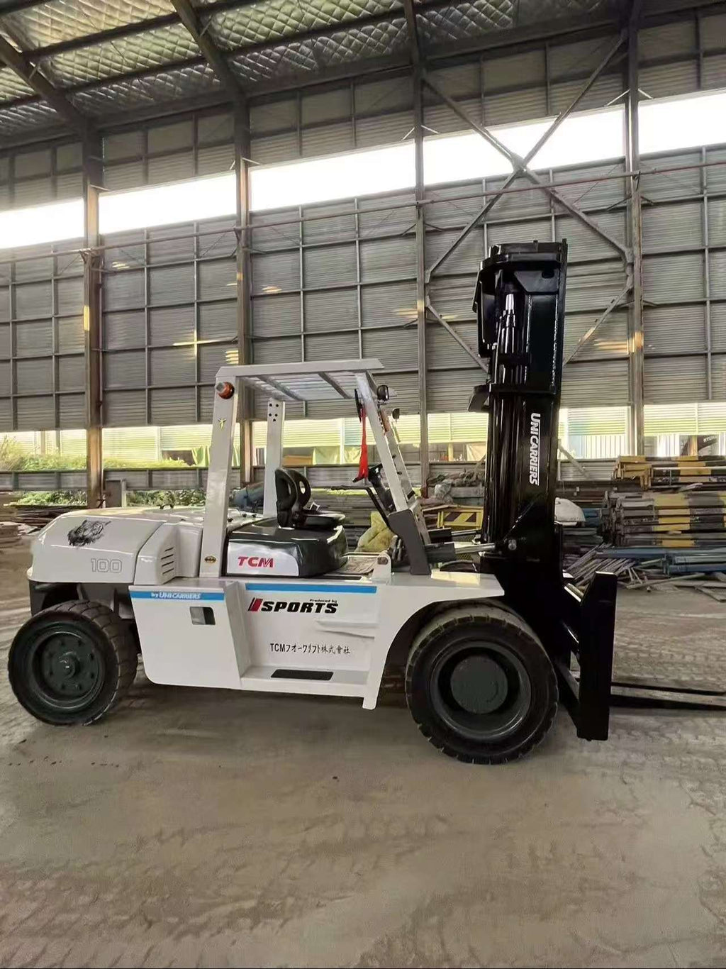 Used TCM 10-Ton Diesel Forklift 2020 – Japan Import, 3-Stage Mast + Side Shifter, 2339 Hours