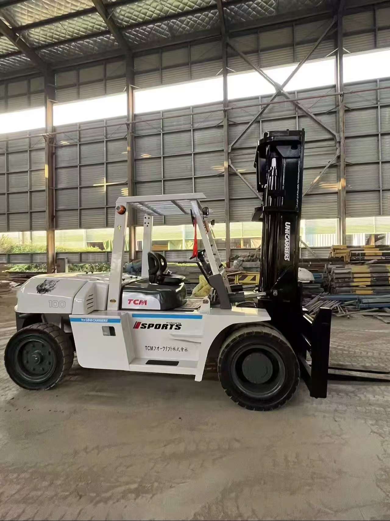 Used TCM 10-Ton Diesel Forklift 2020 – Japan Import, 3-Stage Mast + Side Shifter, 2339 Hours