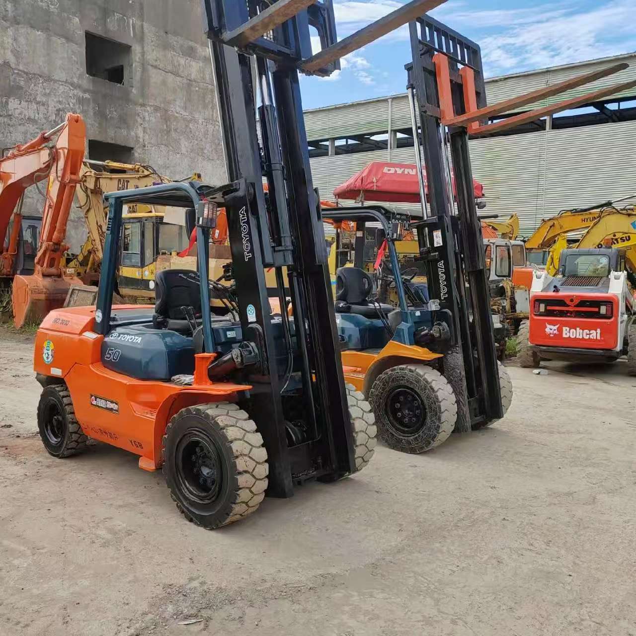 Used Toyota 5-Ton Diesel Forklift 2020 – Japan Import, 3-Stage Mast, 1876 Hours